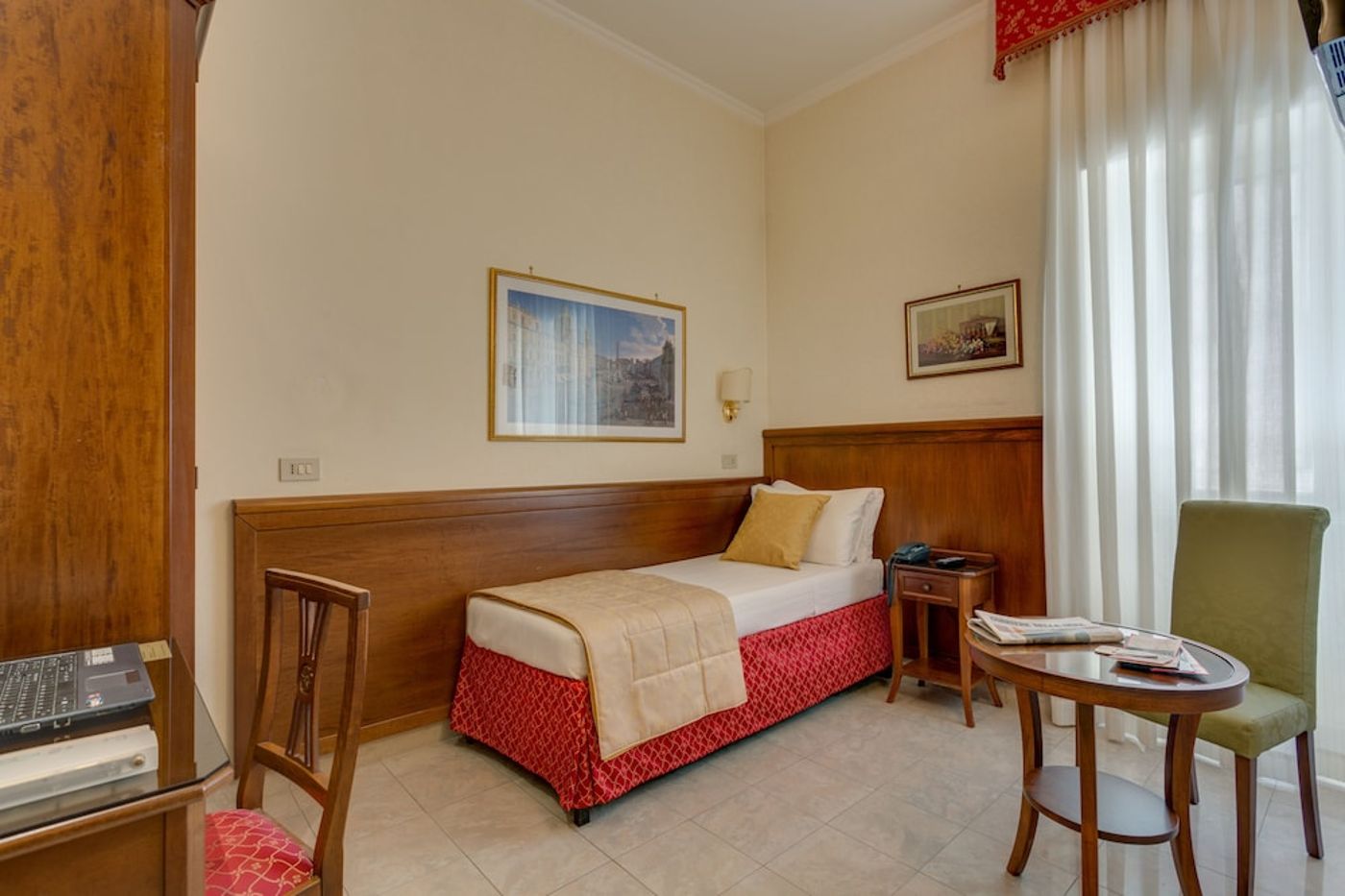 expedia-3165123-9