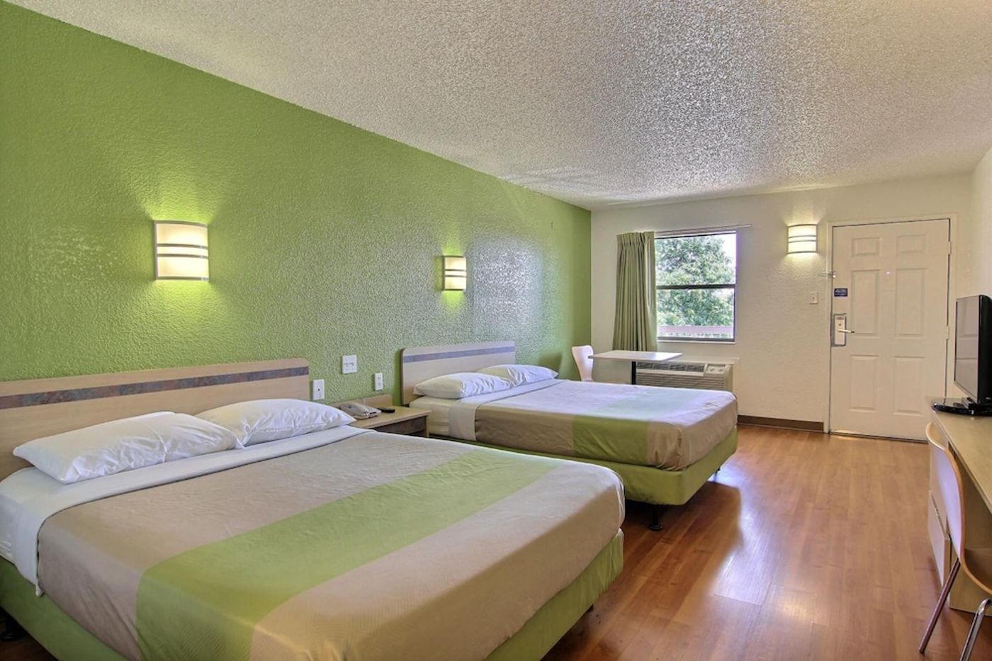 expedia-3160270-11