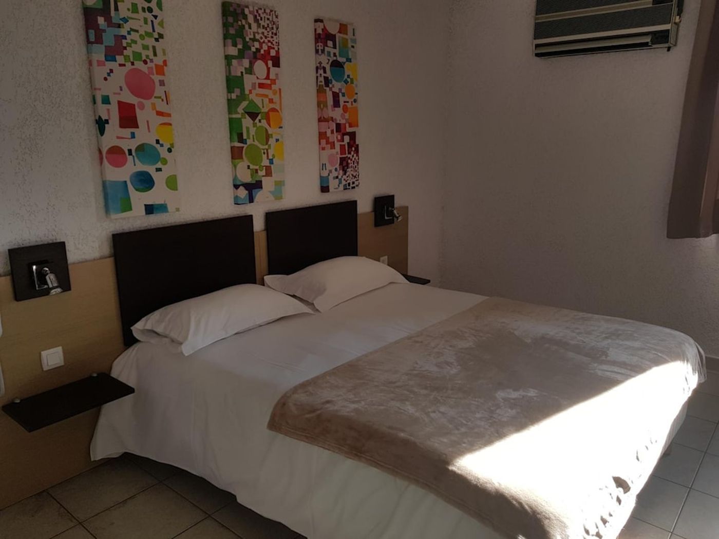 expedia-3157863-16