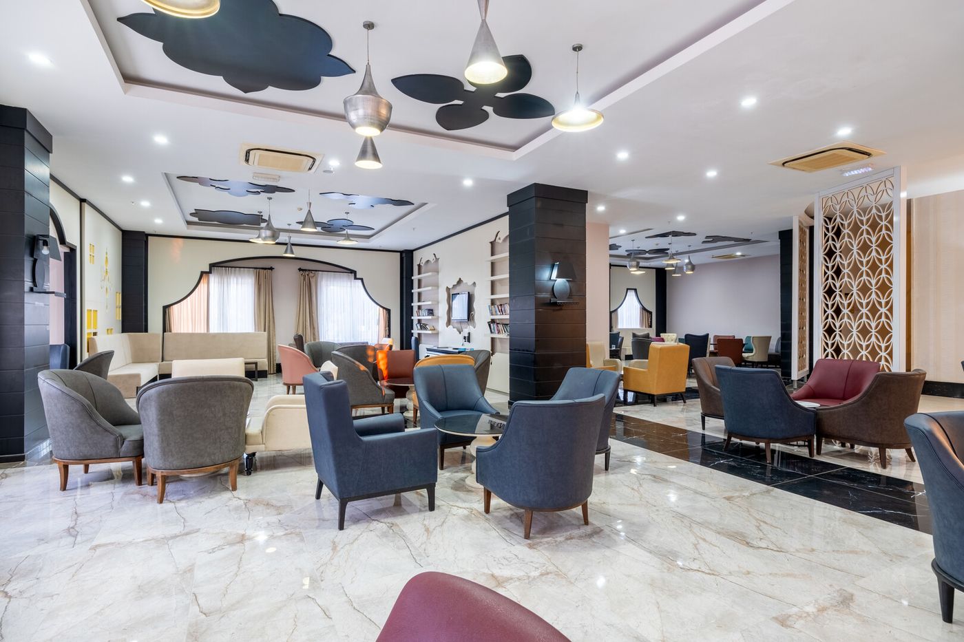 Lake & Riverside Hotel & Spa