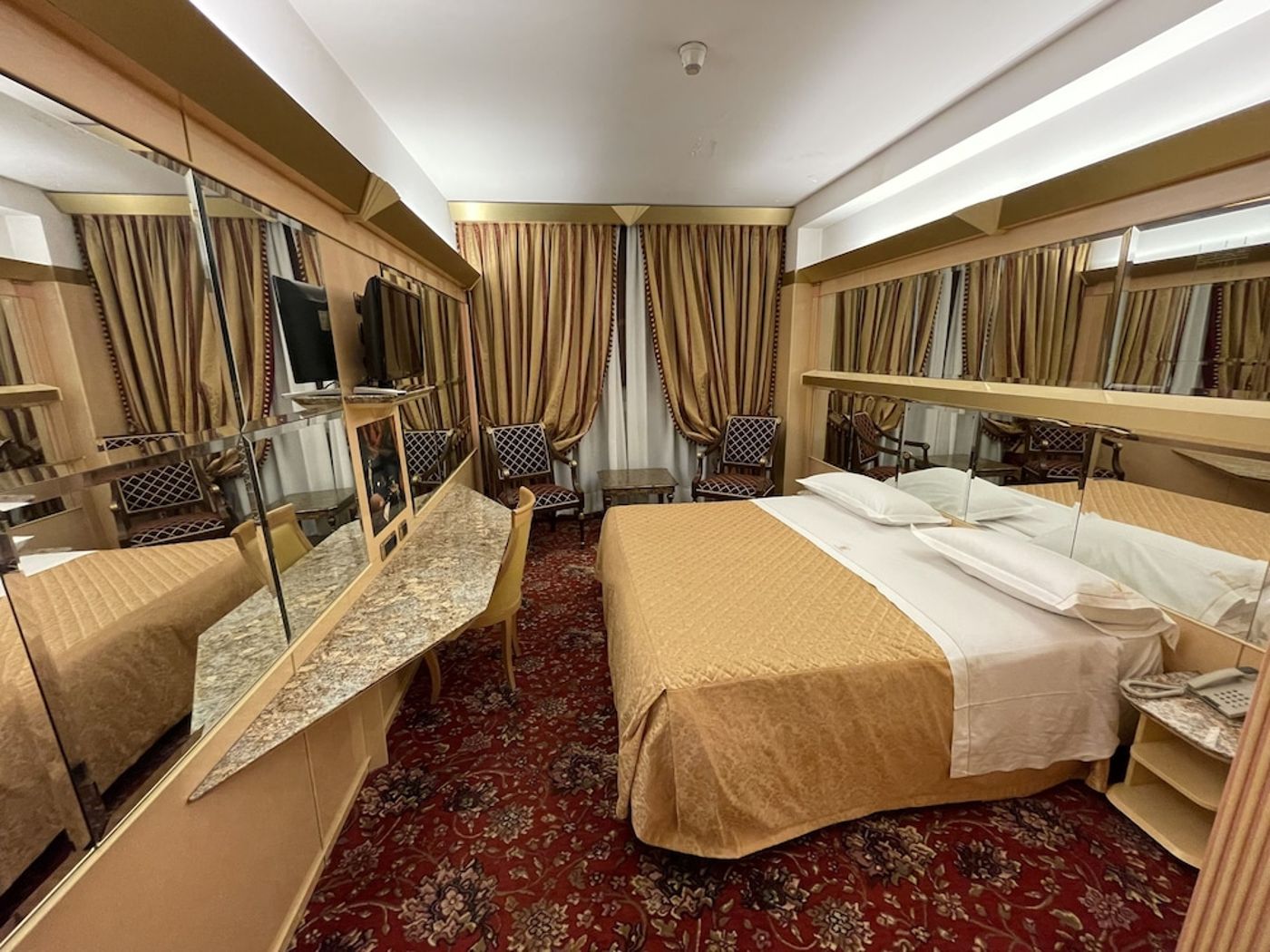 expedia-3163525-9