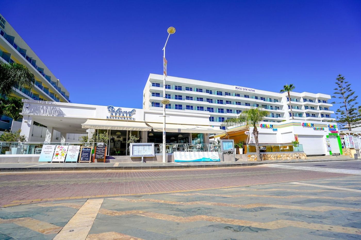 expedia-3166129-4