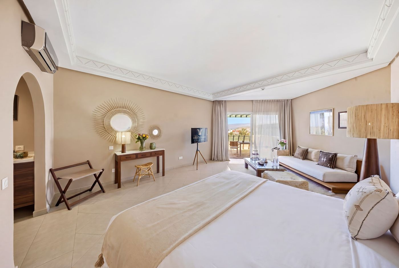 Paradis Plage Surf and Spa 02.06