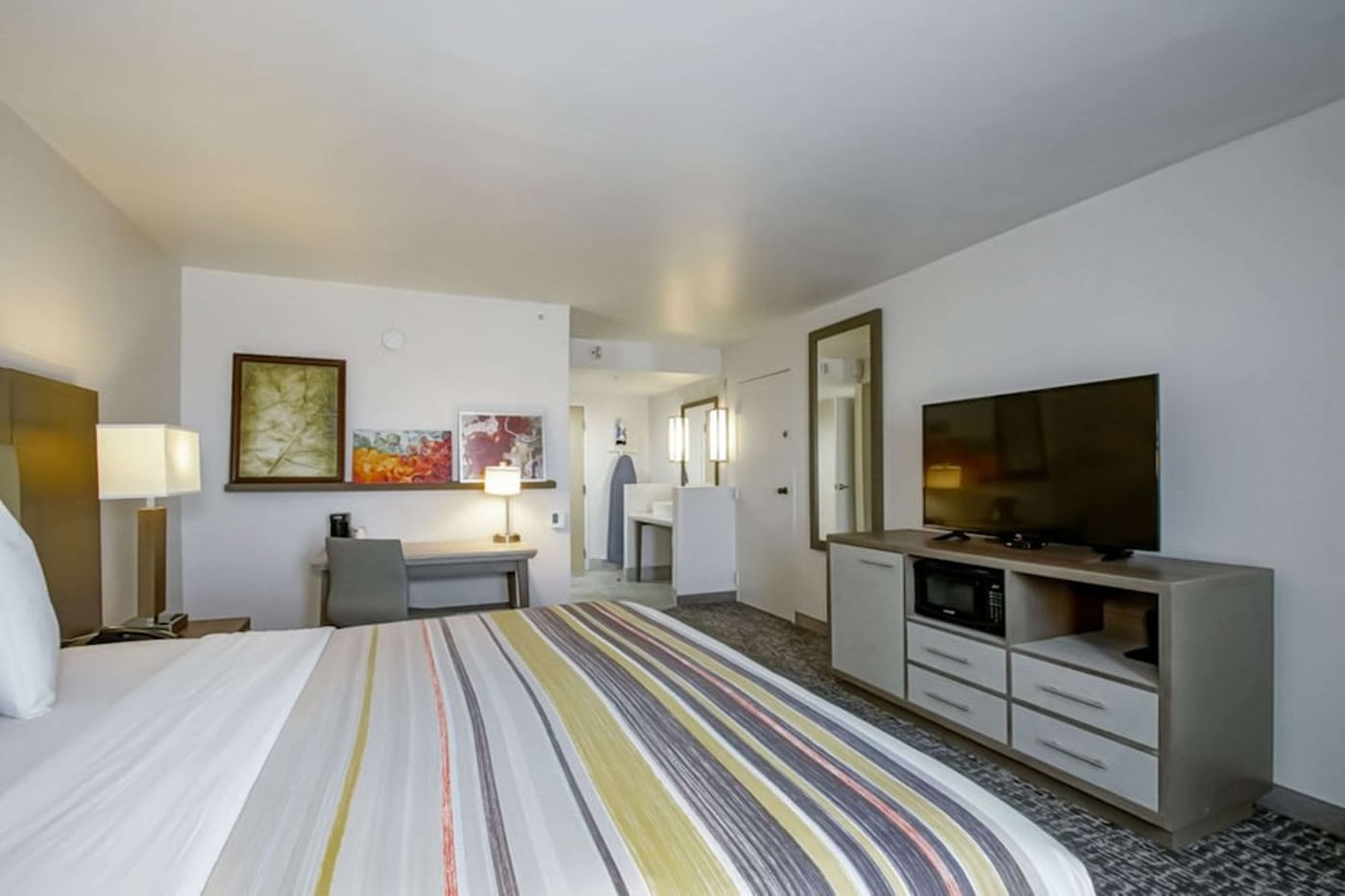 expedia-3165942-17