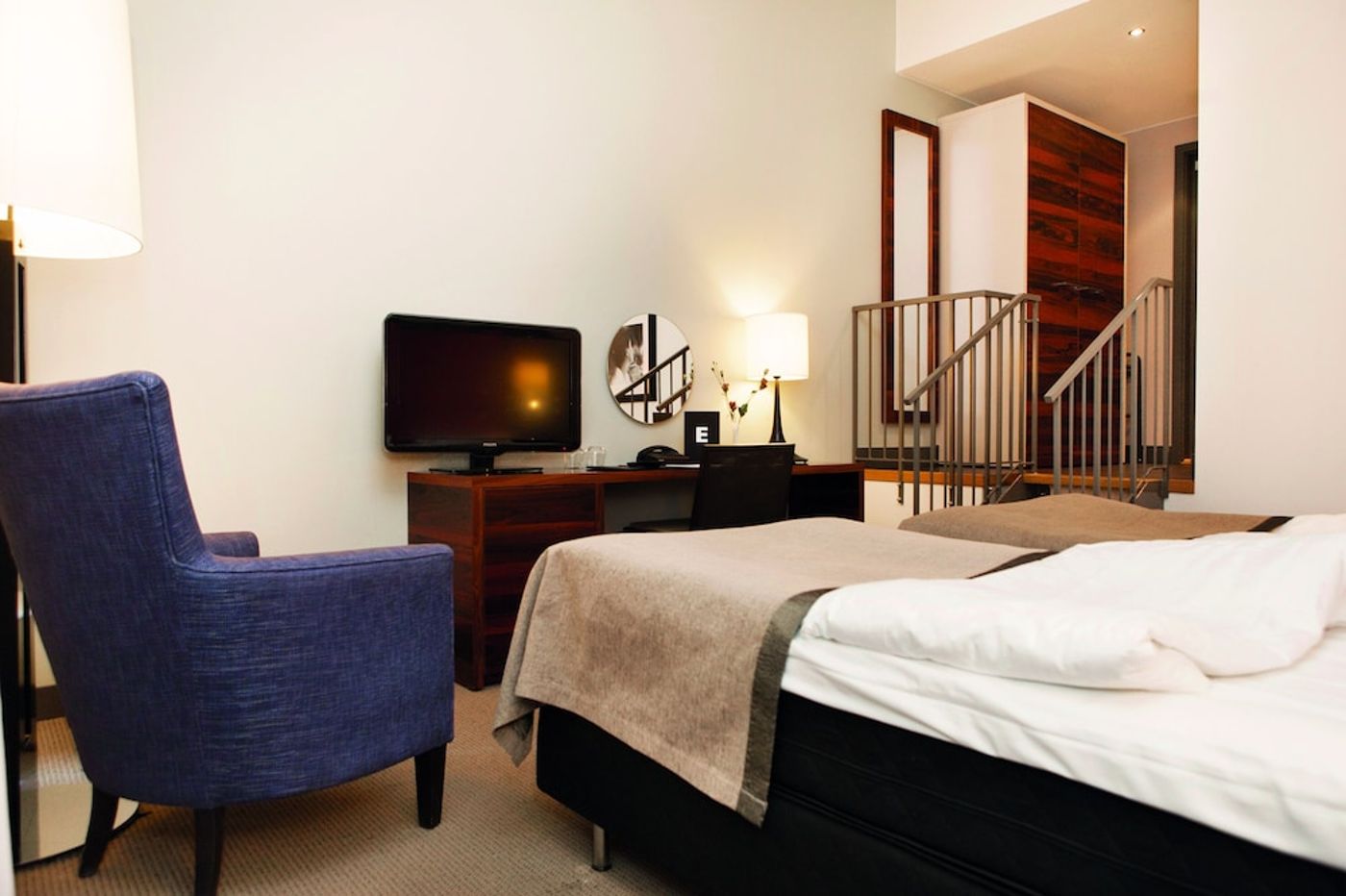 expedia-3165153-17