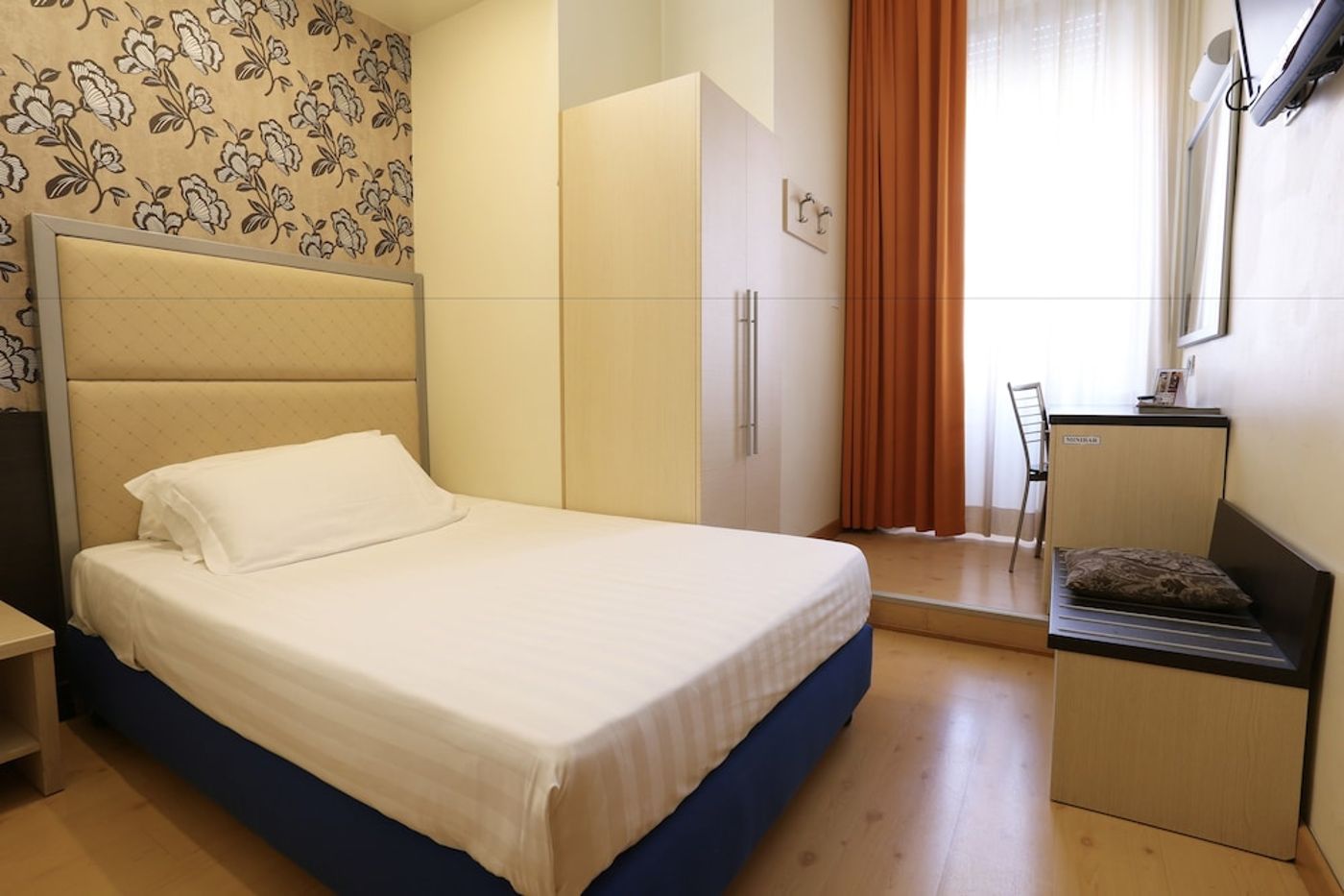 expedia-3163491-5