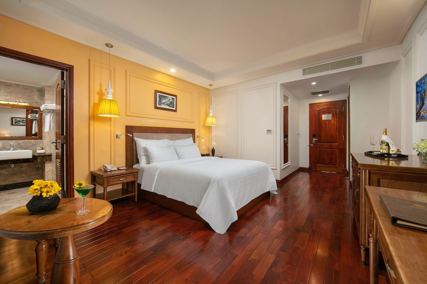 expedia-3165646-28