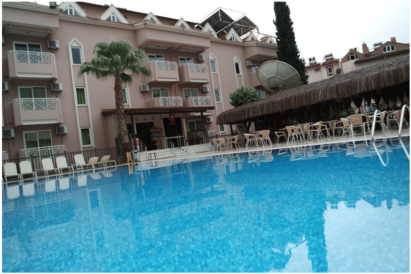 Amphi Apartments