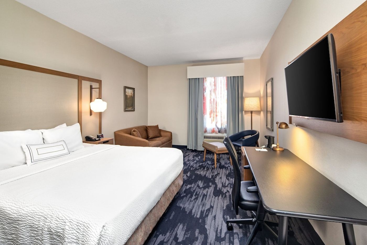 expedia-3163872-6