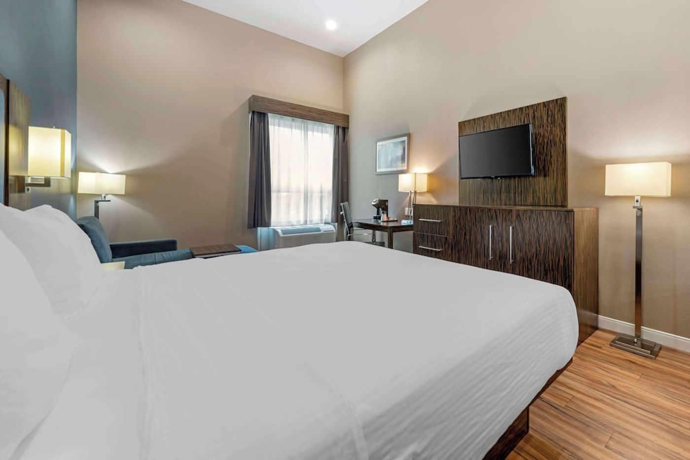 expedia-3160198-11