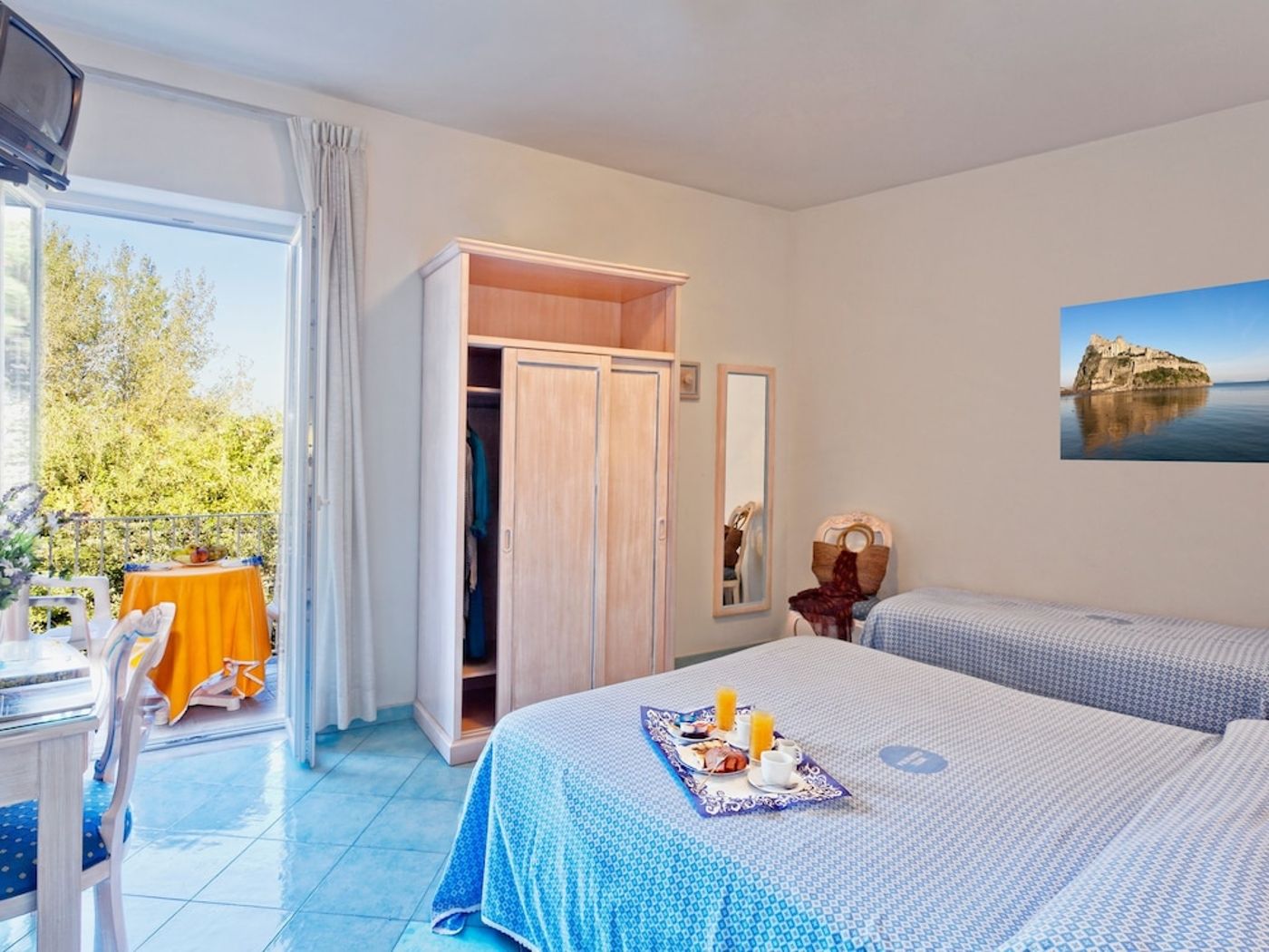 expedia-3166385-6
