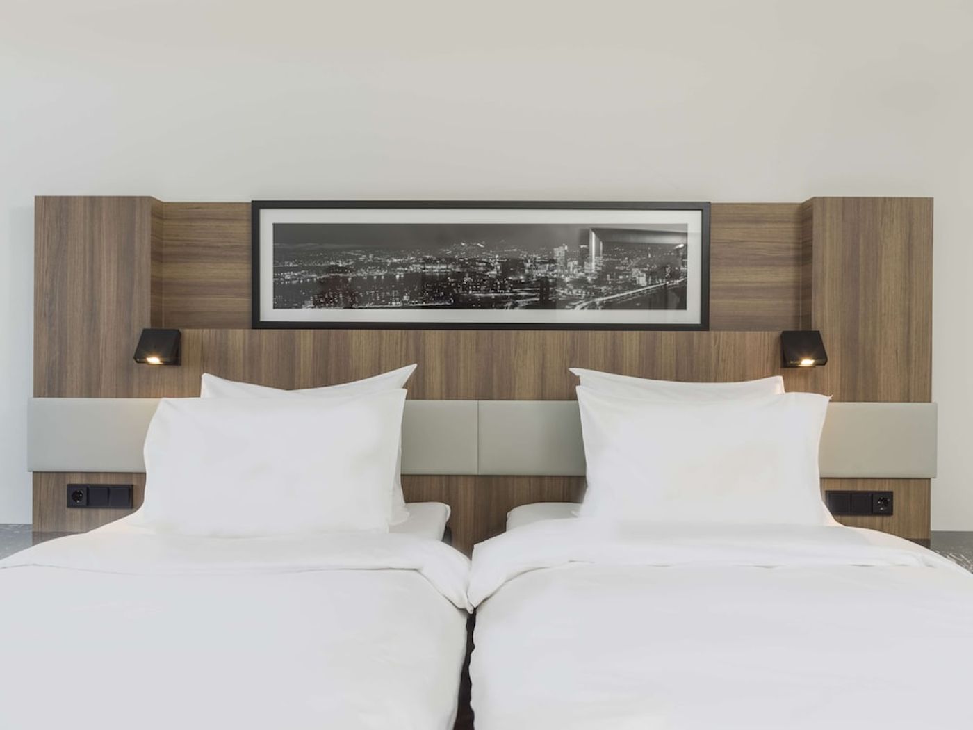 expedia-3159937-13