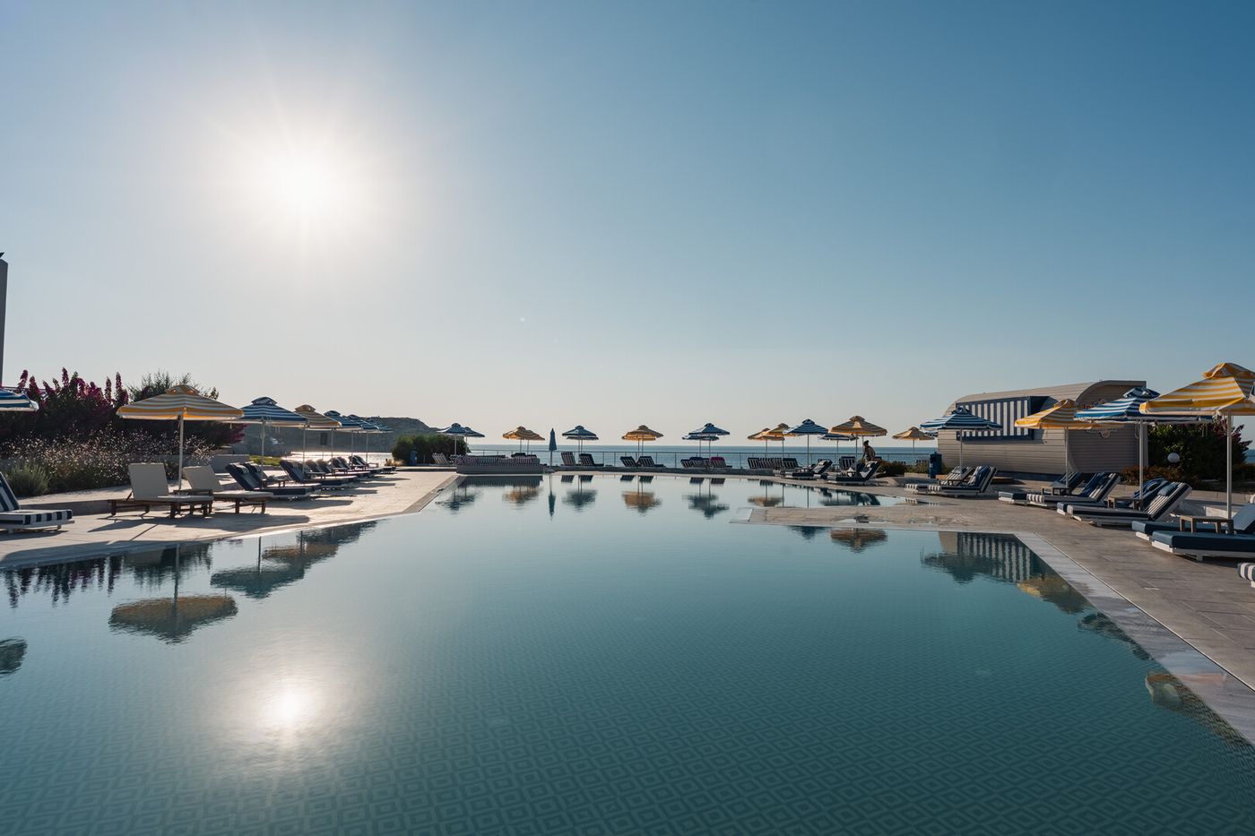 Paralos Rodos Lifestyle