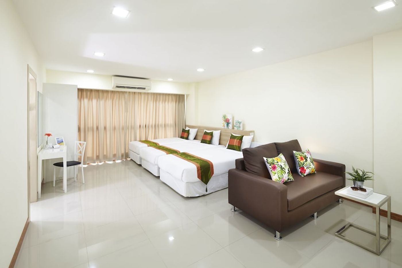 expedia-3160318-21