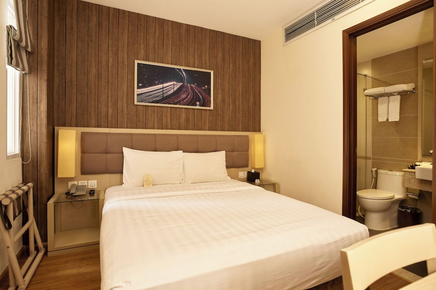 expedia-3165209-4