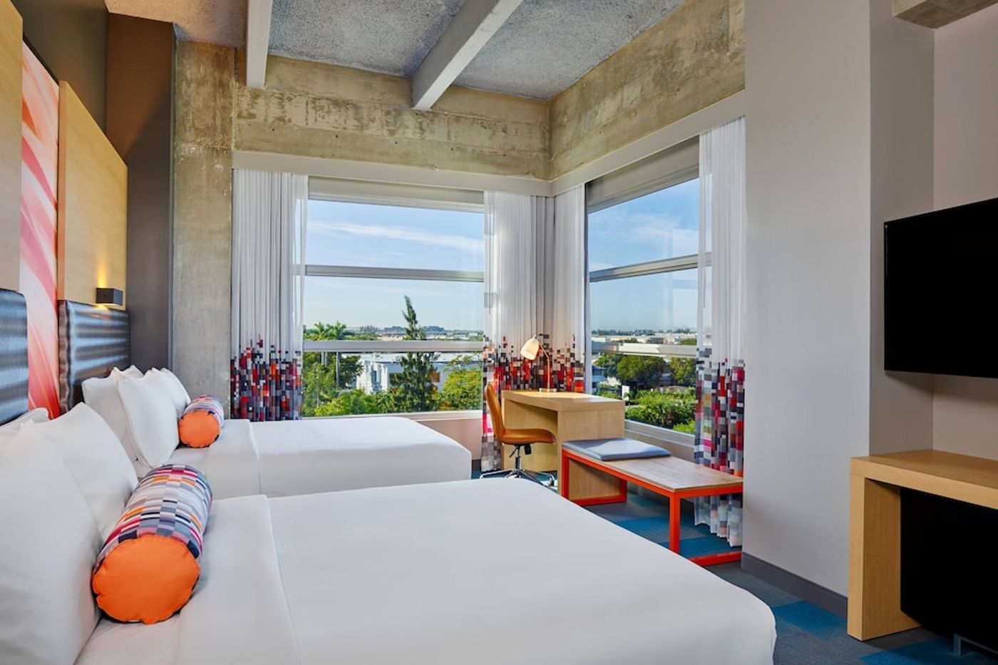 expedia-3159876-12