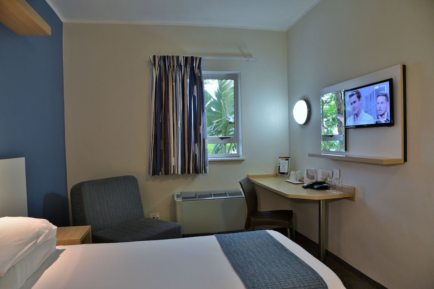expedia-3165925-13