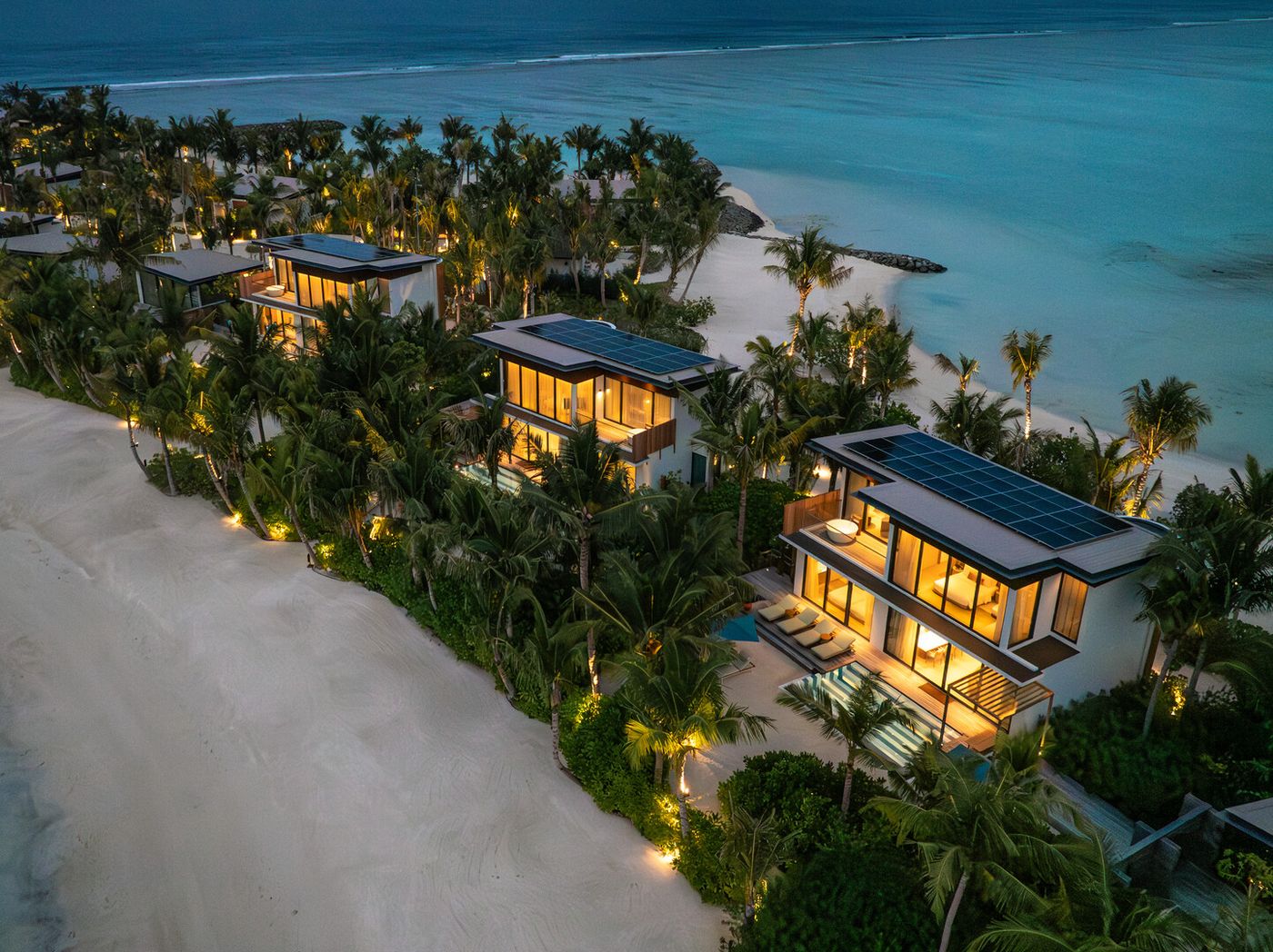 SO/ Maldives 02.10
