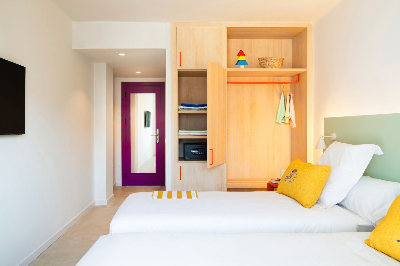 13.03.26 Coral Star Ibiza