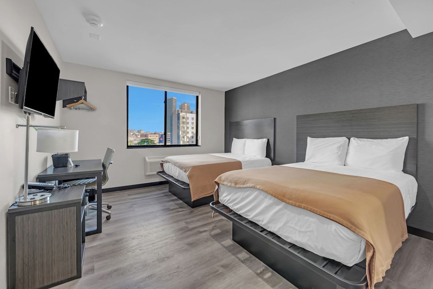 expedia-3159069-8