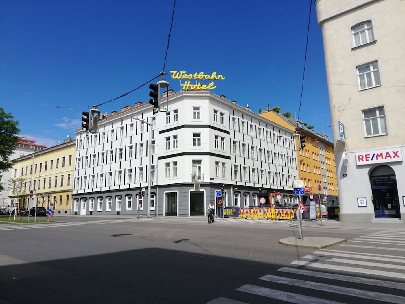 expedia-3054375-1