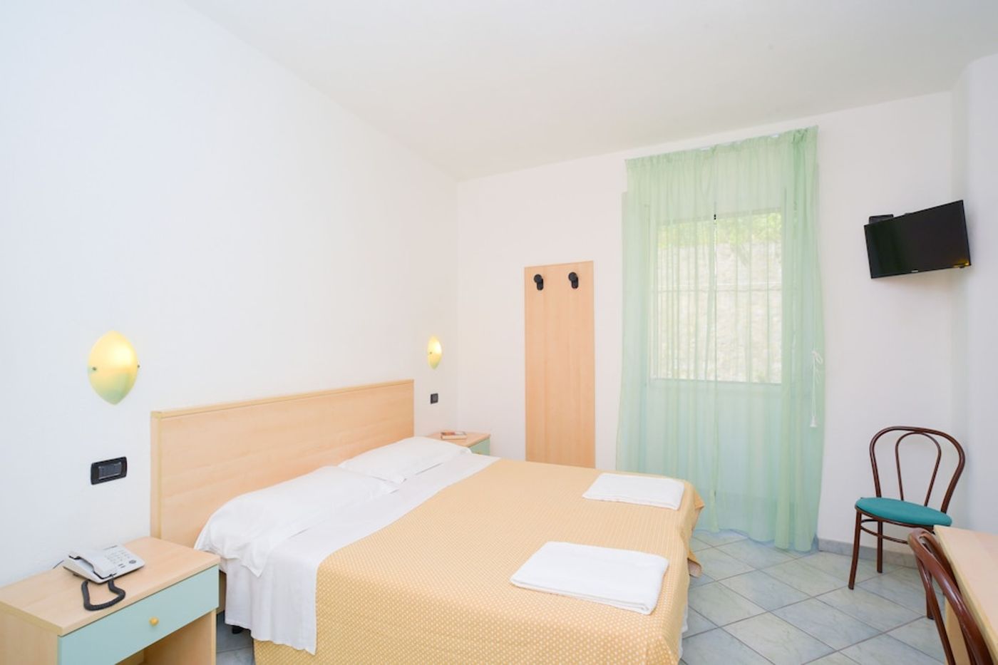 expedia-3166193-8