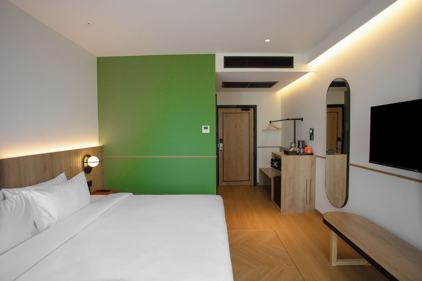 expedia-3165479-14