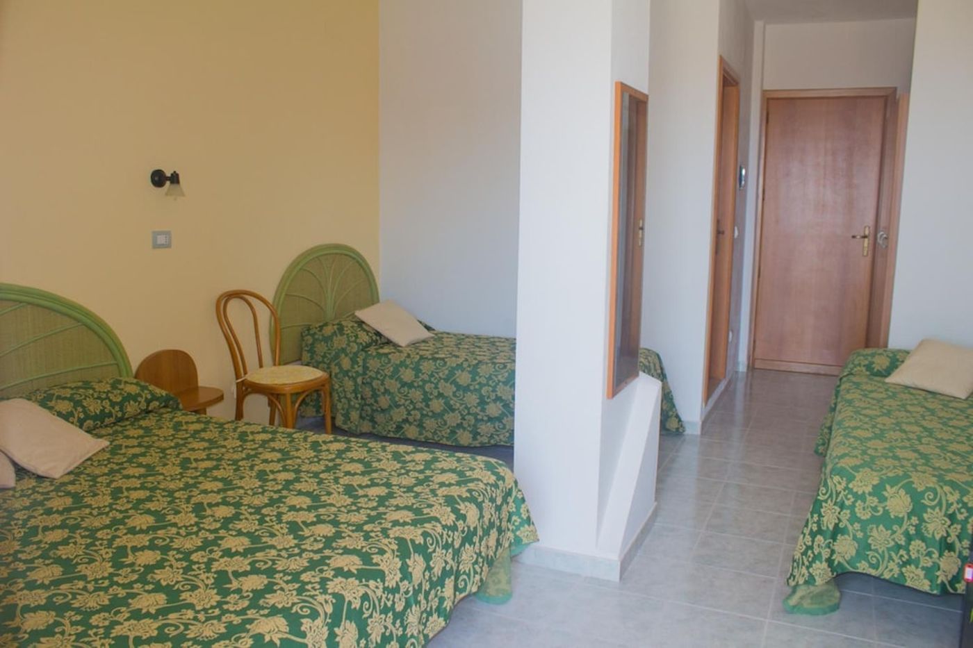 expedia-3166757-14