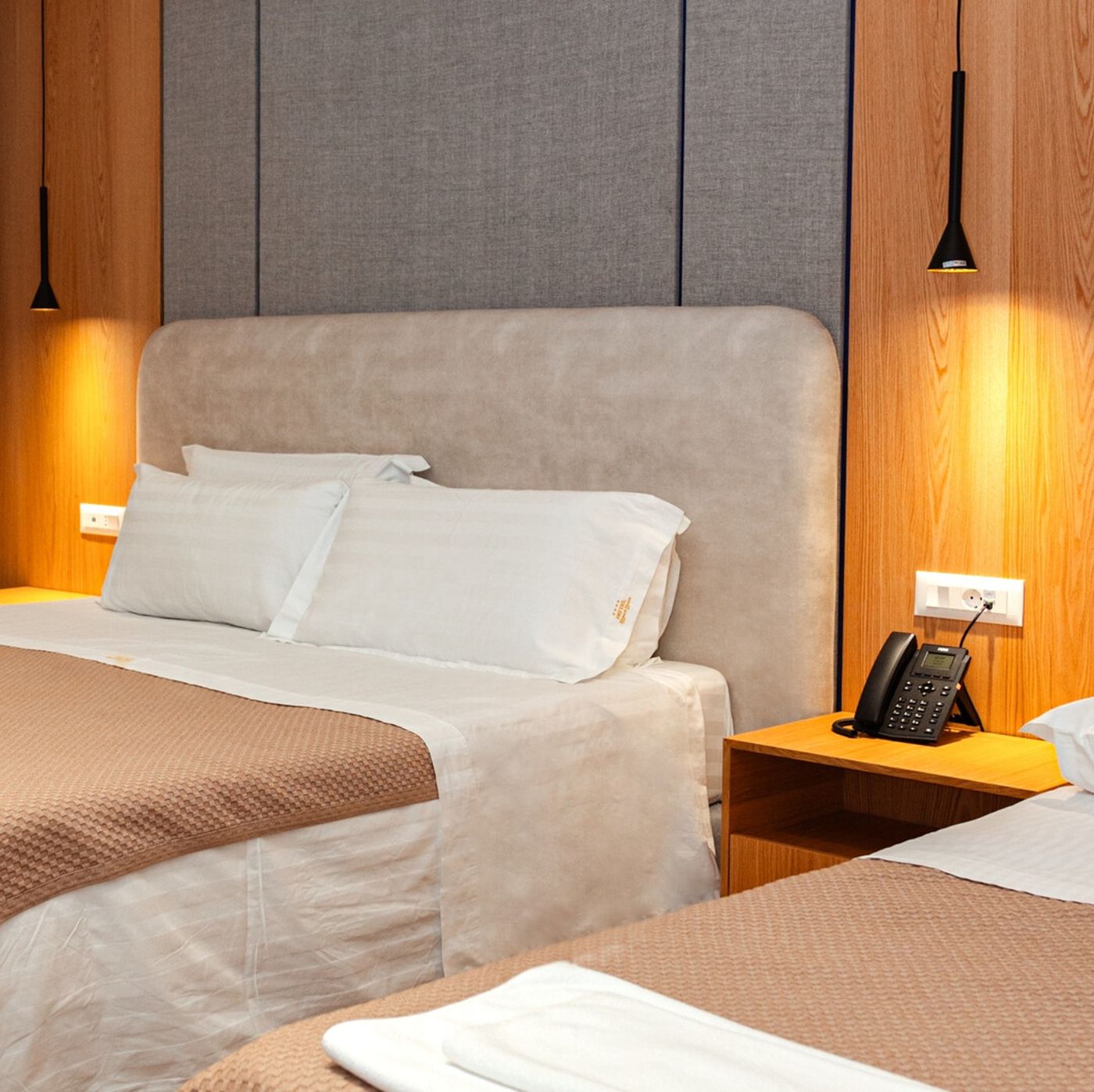 Hotel Airport Tirana 12.12.25