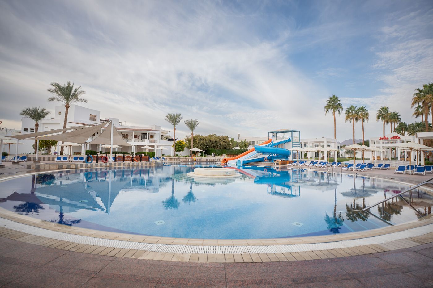 Jolie Ville 30.09