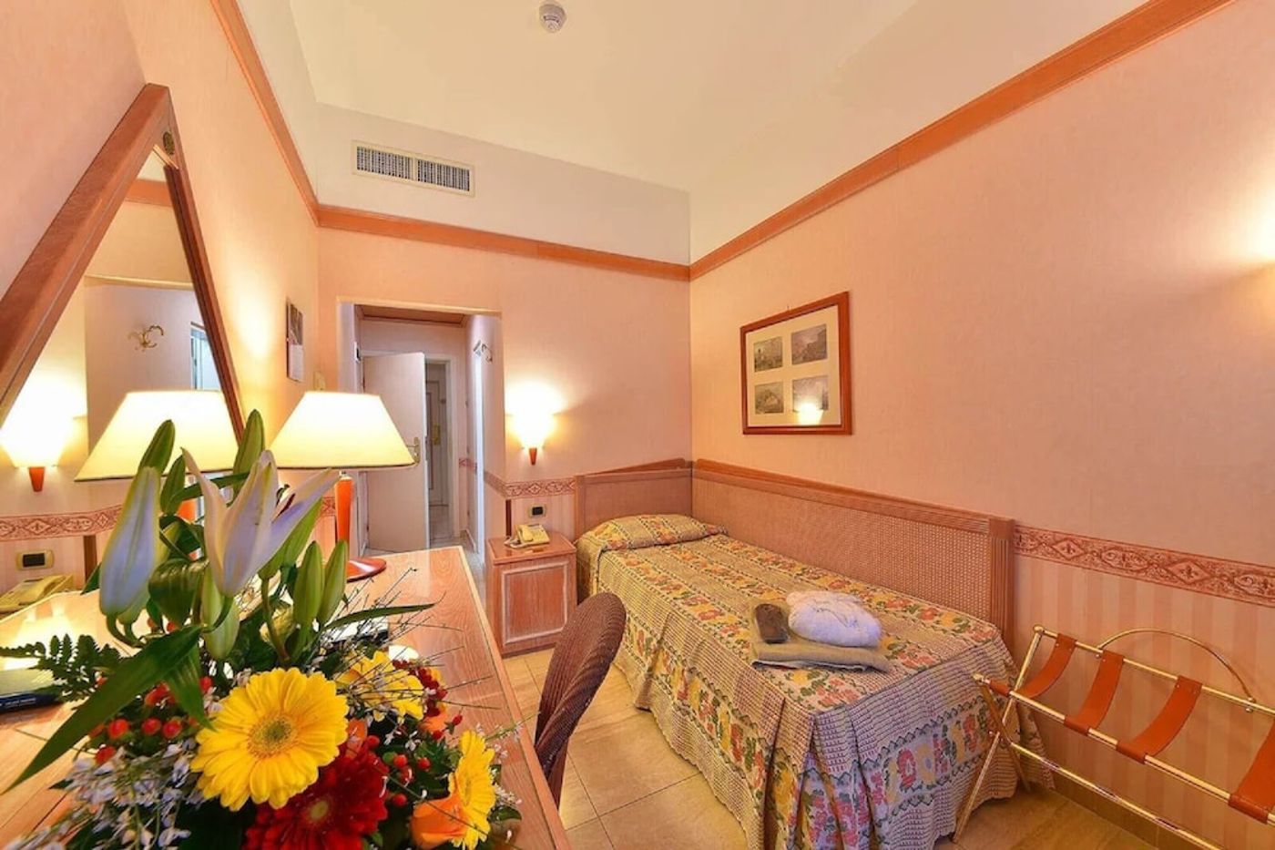 expedia-3166841-24