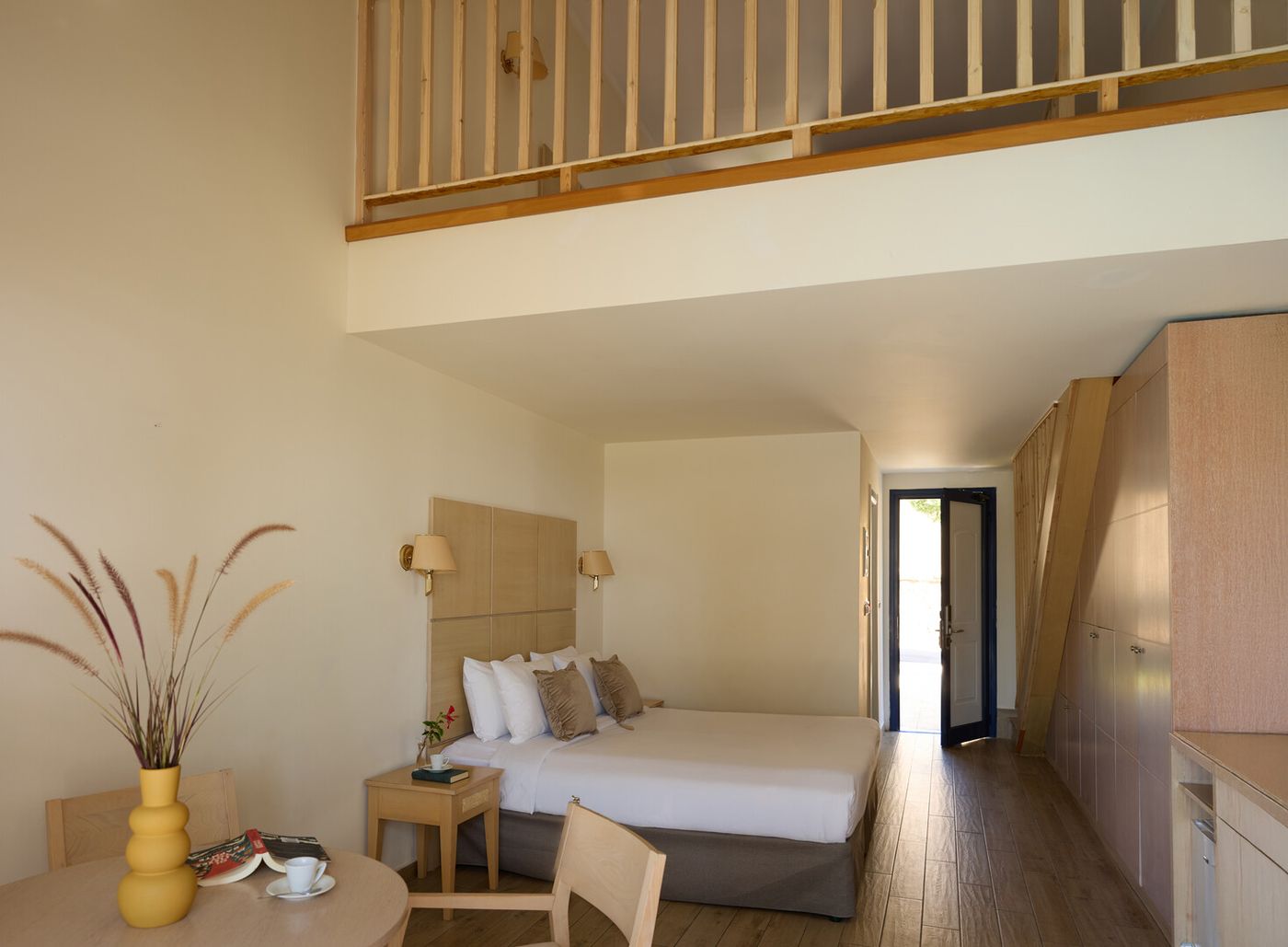 Kiotari Miraluna Beach Resort