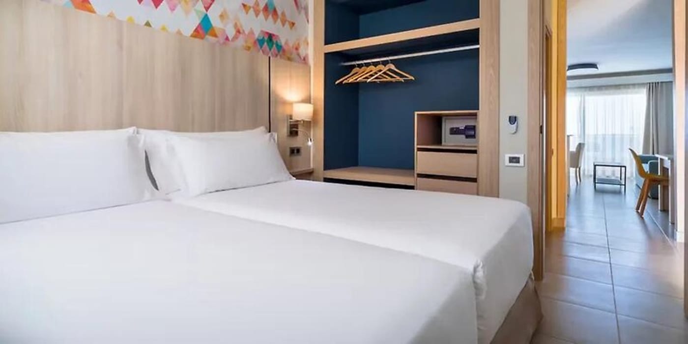 11.06.26 Servatur Isora Suites