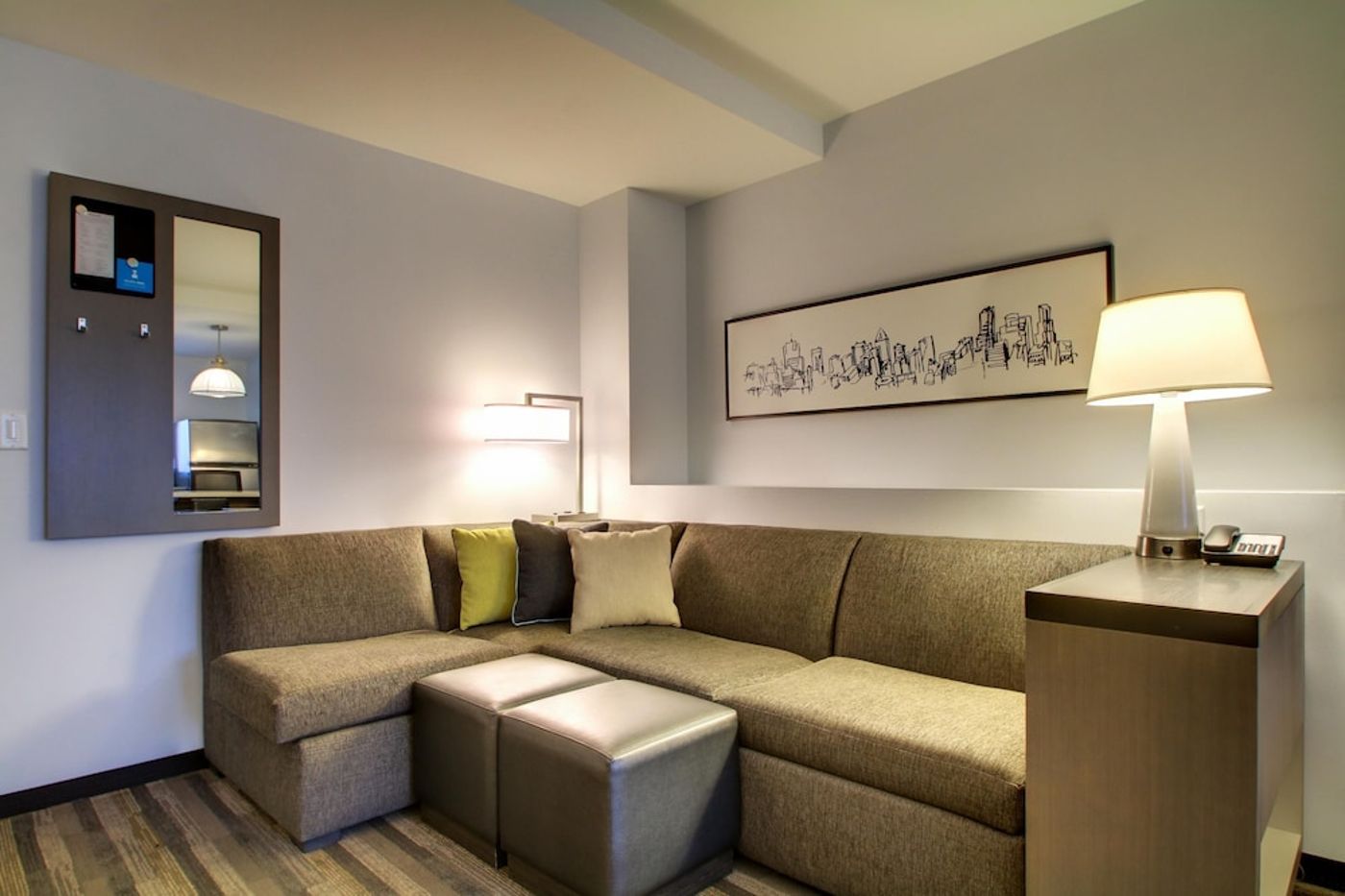 expedia-3161368-24