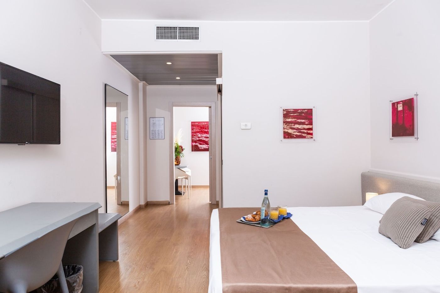 expedia-3159889-24