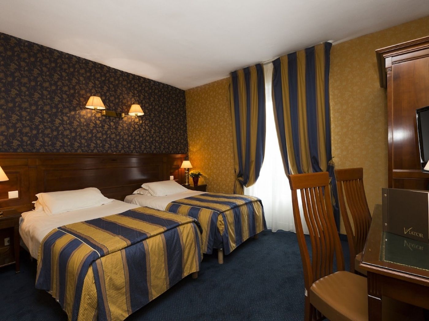 expedia-3165138-12