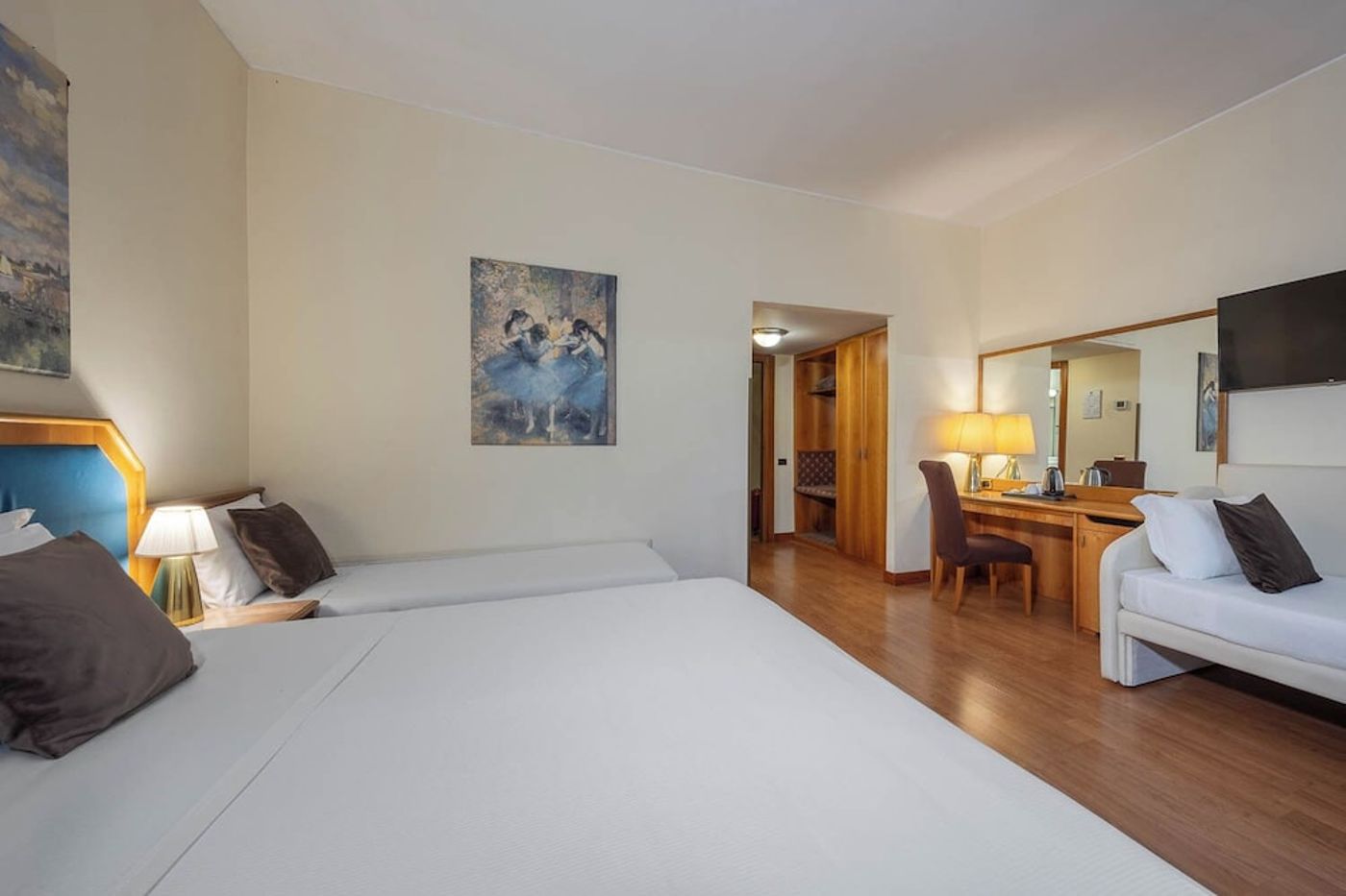 expedia-3163474-16