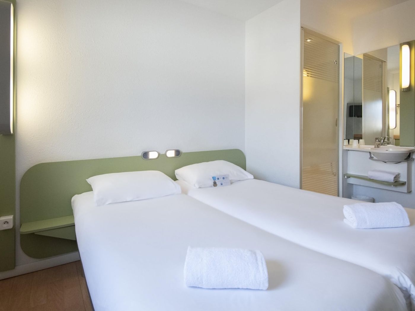 expedia-3157809-21