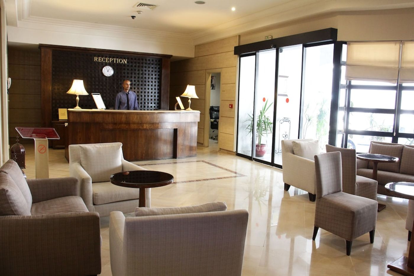 expedia-3161630-6