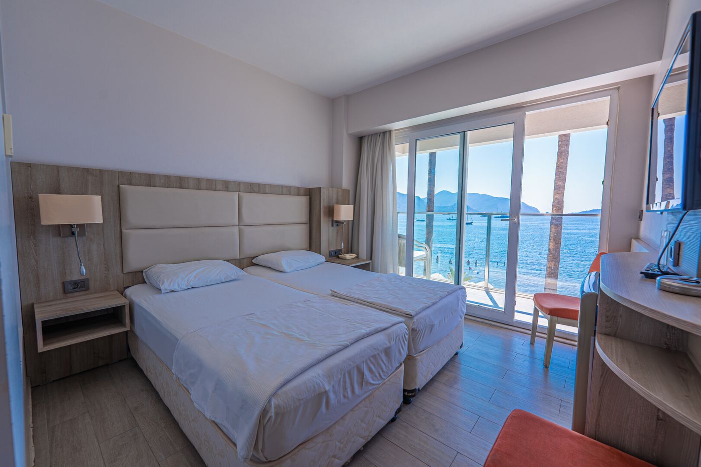 Begonville Beach Hotel - Adults Only