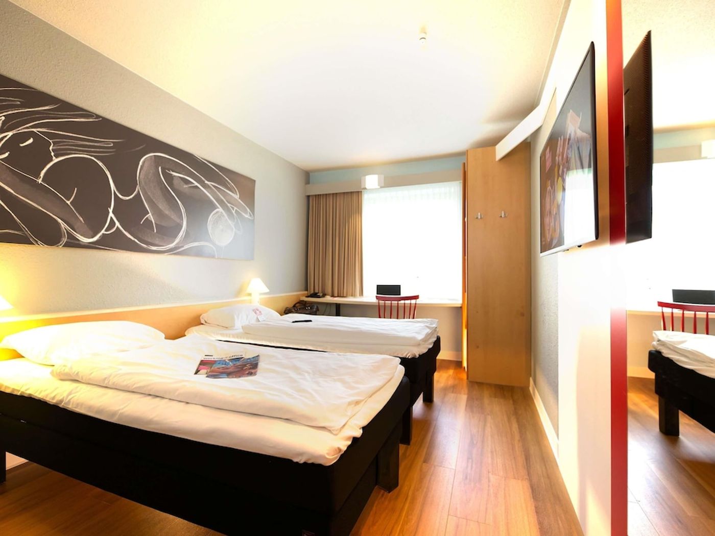 expedia-3165063-1