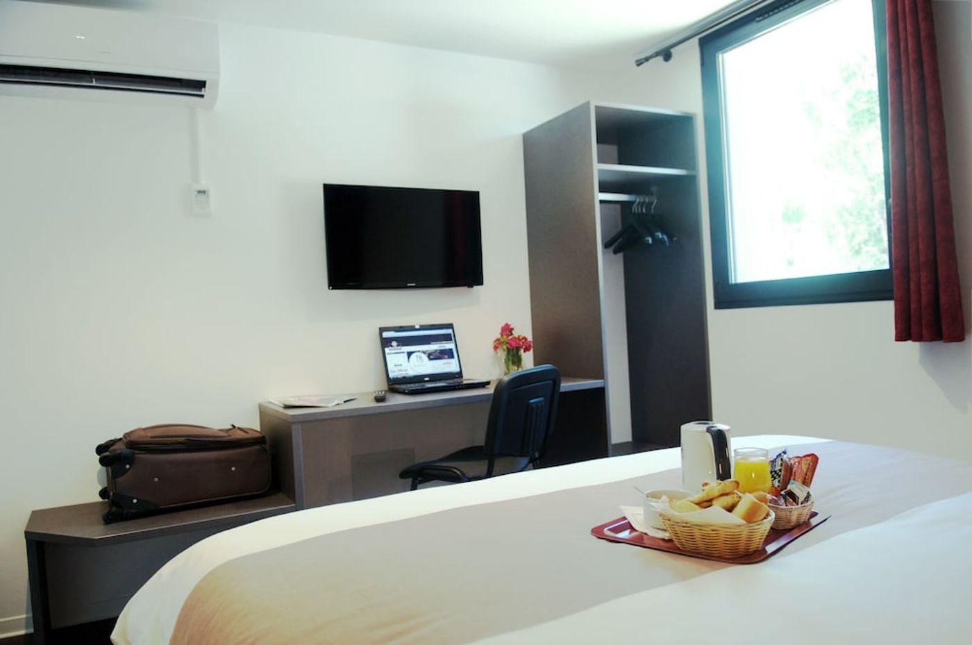 expedia-3165090-10