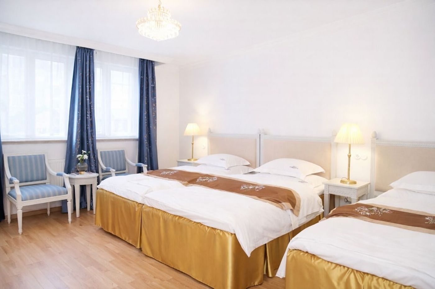 expedia-3159670-11