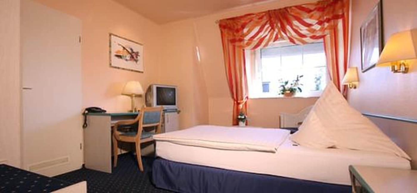 expedia-3160657-12
