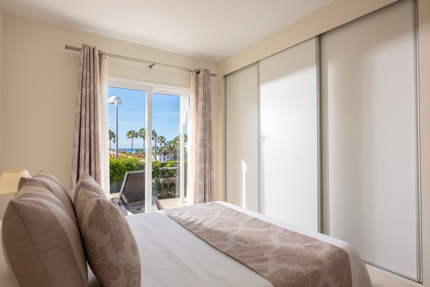 11.02.26 ONA SUENO AZUL