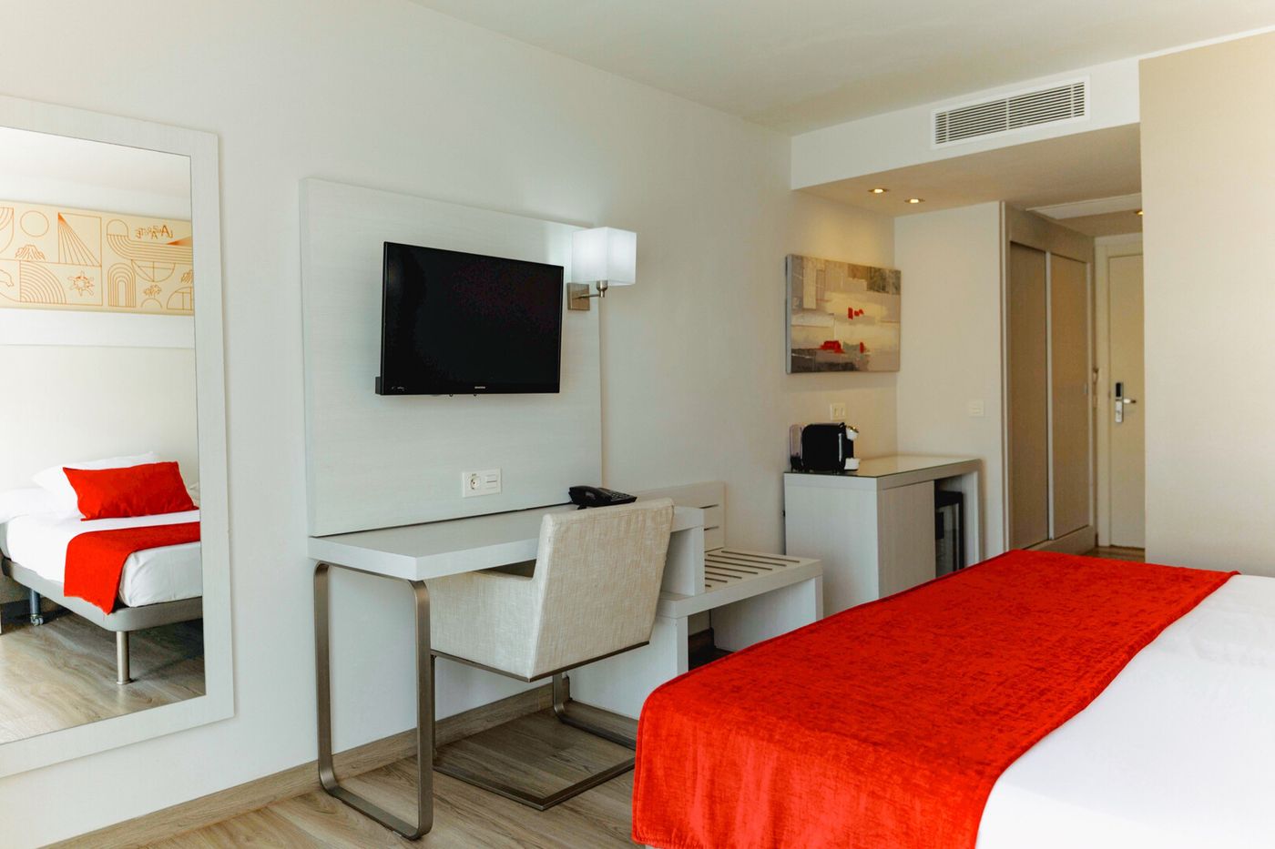22.09.26 Aequora Lanzarote Suites