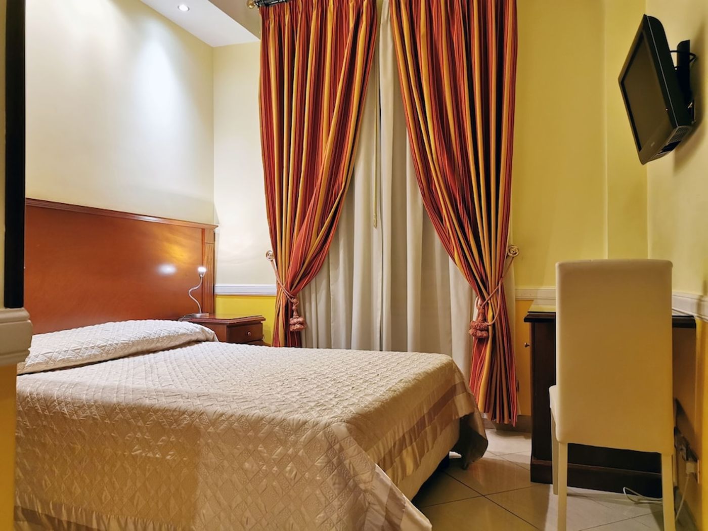 expedia-3165754-19