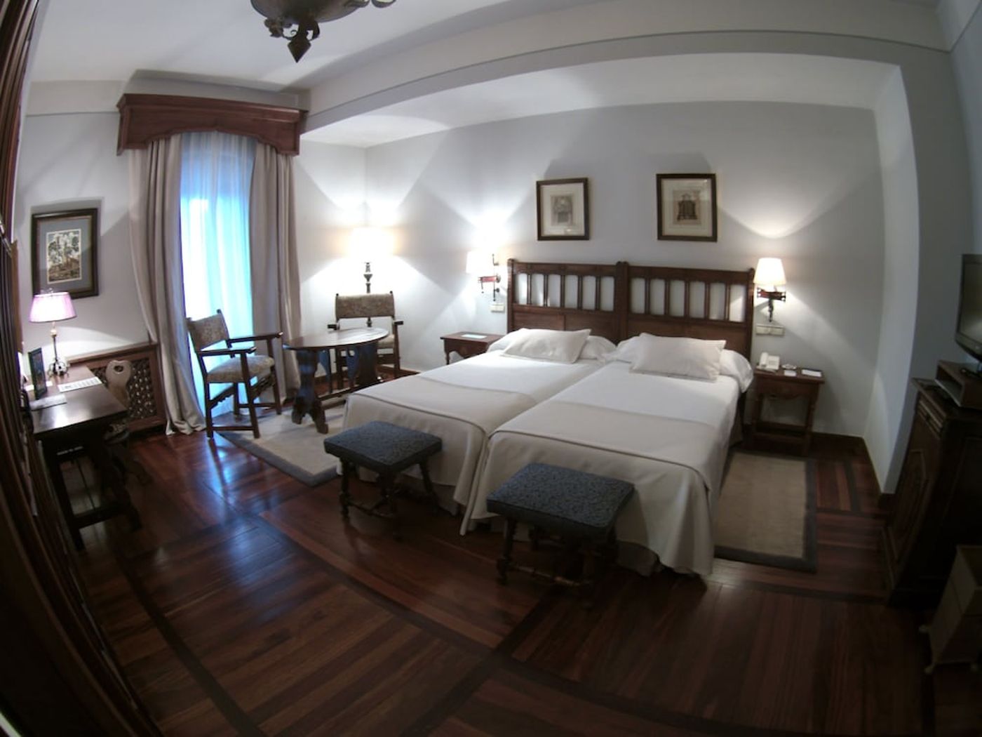 expedia-3157427-2