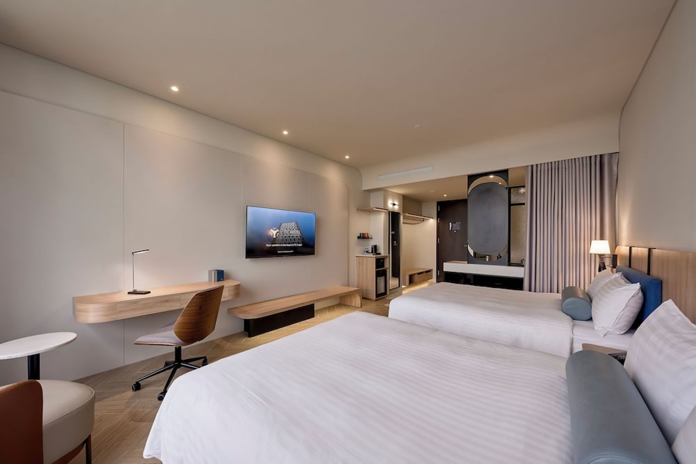 expedia-3158140-7