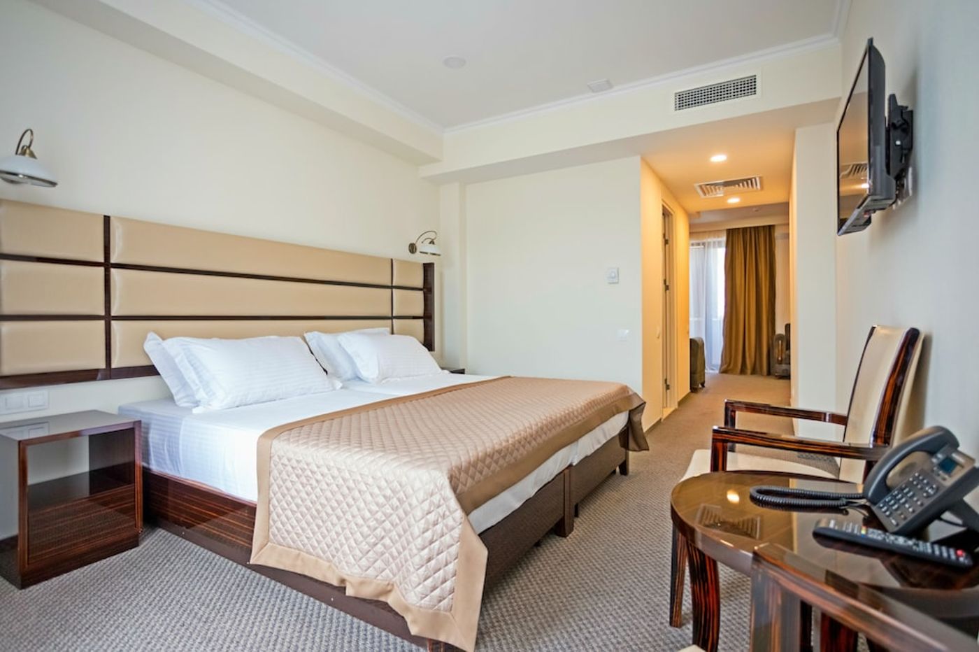 expedia-3157538-10